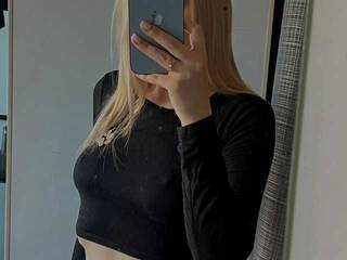 Еротски видео цхат RoseSugar