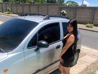 Еротски видео цхат Yerika13