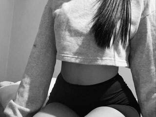 Еротски видео цхат yesenya