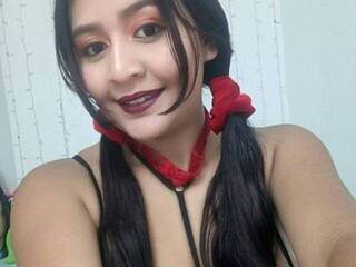 Еротски видео цхат YesicaTits