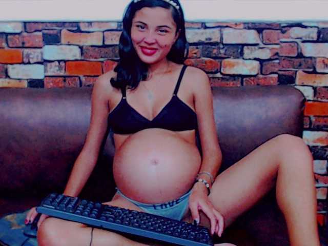 Фотографије yesybeauty The SOHW of the pregnant girl