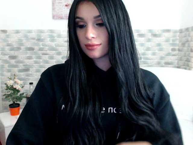 Емитовање снимка екрана Your-G0ddess