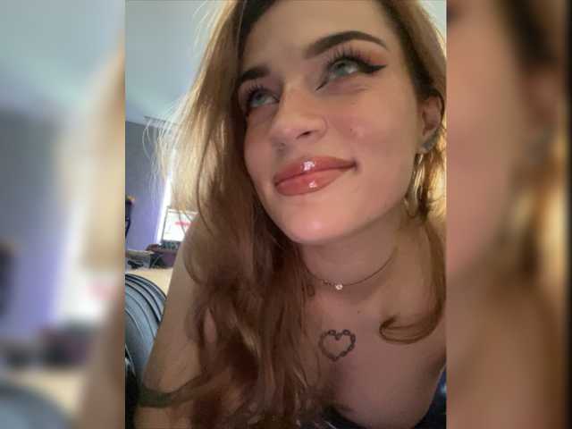 Емитовање снимка екрана YourBunny69