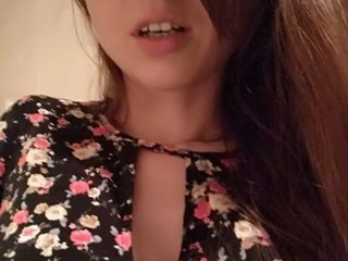 Слика профила yourhoneygirl