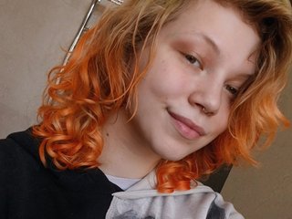 Еротски видео цхат Your_LittleAngel