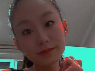 Еротски видео цхат Yumin