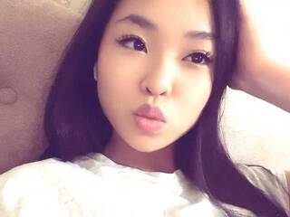 Еротски видео цхат YunHori