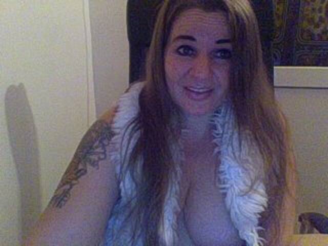 Емитовање снимка екрана yzabel