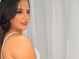 Еротски видео цхат ZahiraChannel